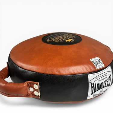 CASANOVA PUNCH SHIELD 33CM (Brown, Black)